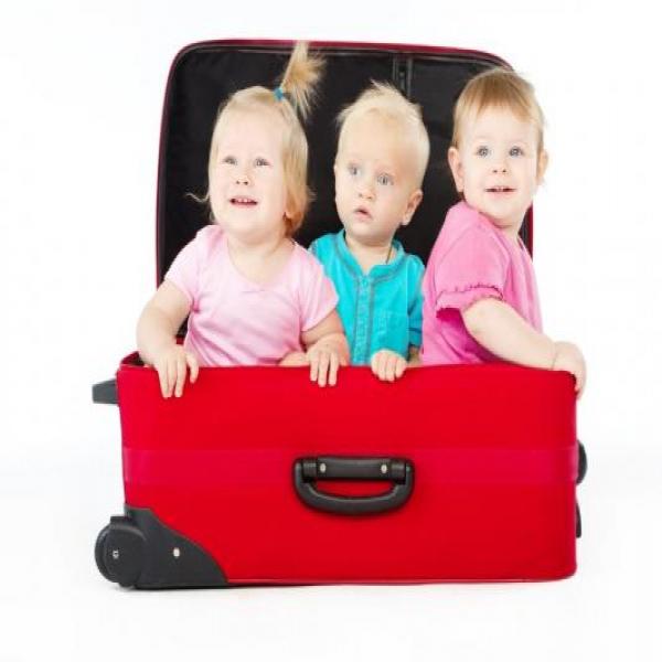 הלו קיטי? דיסני? מזוודות מדליקות לילדים לחופשה משפחתית מושלמת